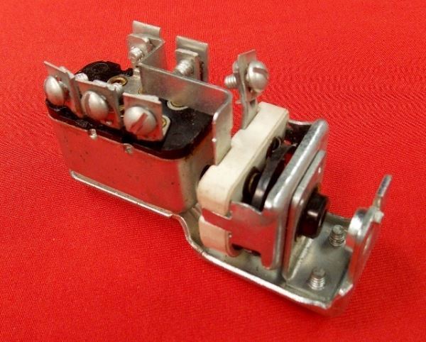 FAA-11654-A 1950 1951 1952 1953 Ford & Mercury Head Light Switch